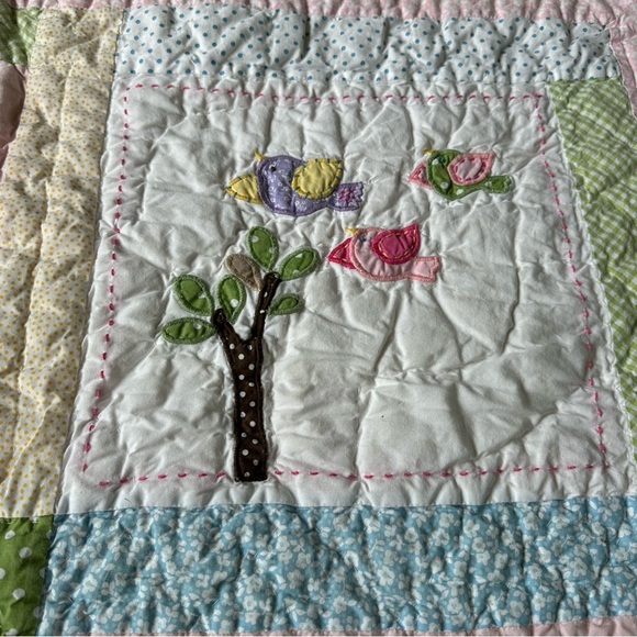 Pottery Barn Girls Crib Quilt Blanket - Picture 5 of 9